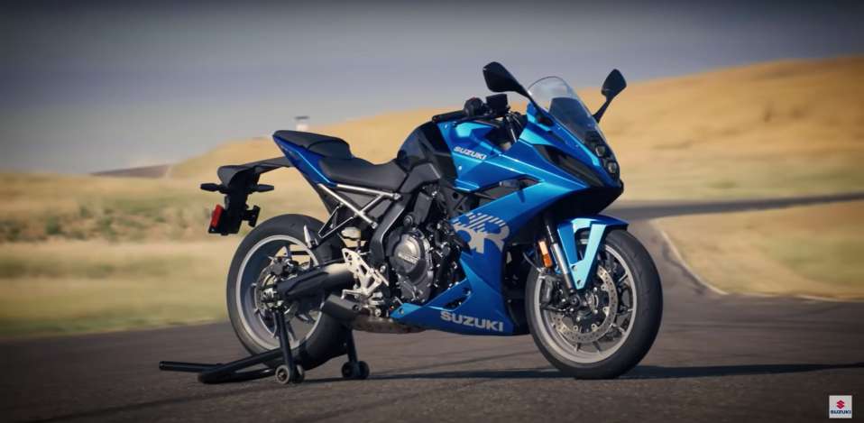 New Suzuki GSX-8R Engine and Power