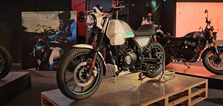 Royal Enfield Scram 440