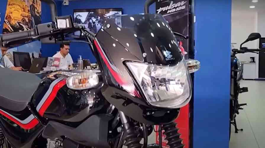 बजाज बॉक्सर CT125